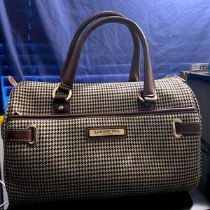 London Fog, Oxford II Soft Side Side 16” Satchel Luggage